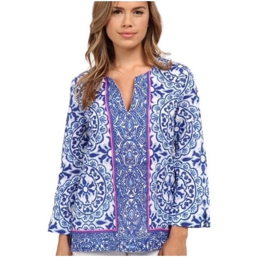 Lilly Pulitzer Amelia island tunic top blouse‎ resort white pooling around med